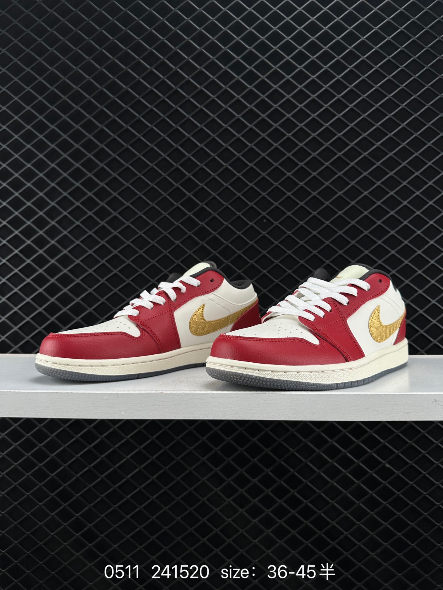 Jordan 1 Low ”Year of the Dragon“